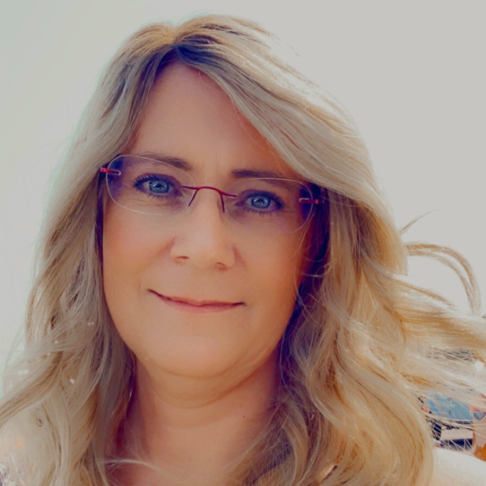 Meet your Posher, Robyn